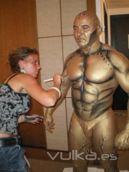 Body paint 