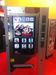 Maquina vending multimedia con pantalla tactil