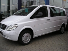 Mercedes con capacidad para 9 pasajeros
