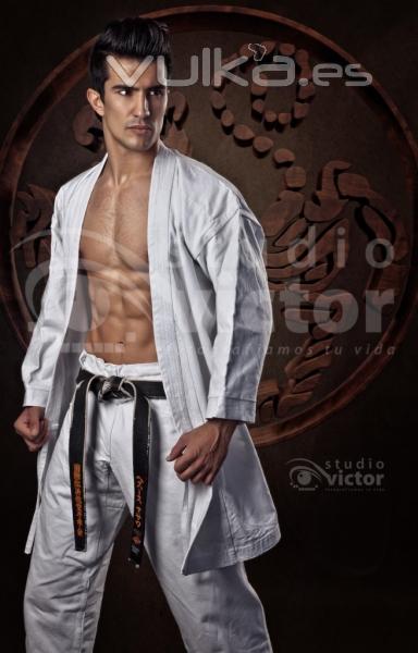 Karate, por Vctor Lpez, Studio Vctor.