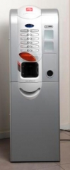 Máquina de café en cápsulas totalmente automática