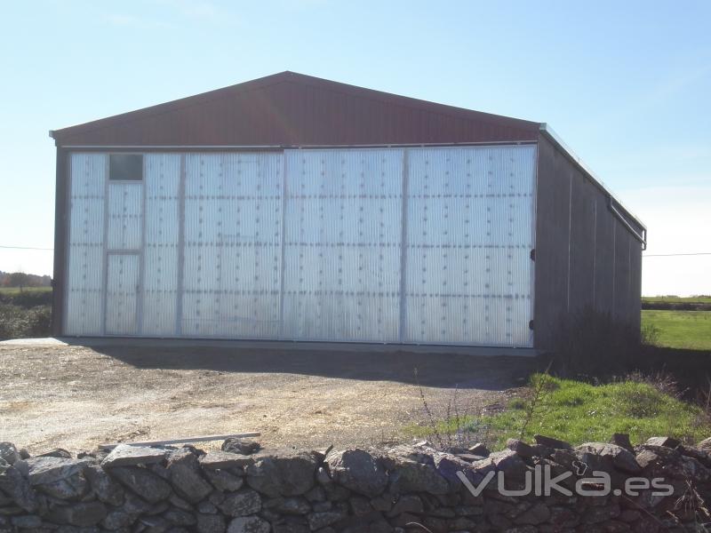 Otra nave ganadera de construcción propia.Naves industriales Guijuelo.