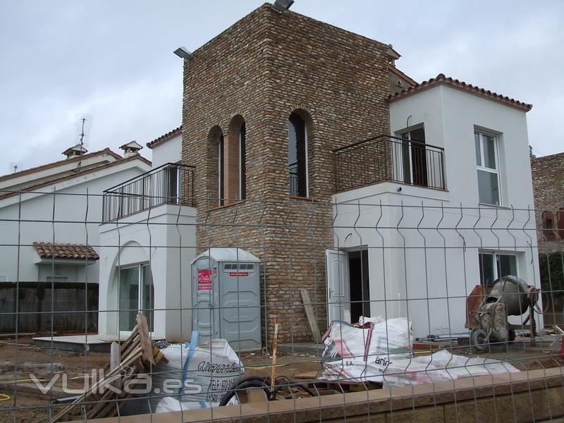 Construccin de vivienda unifamiliar, direccin obra, gestion integral