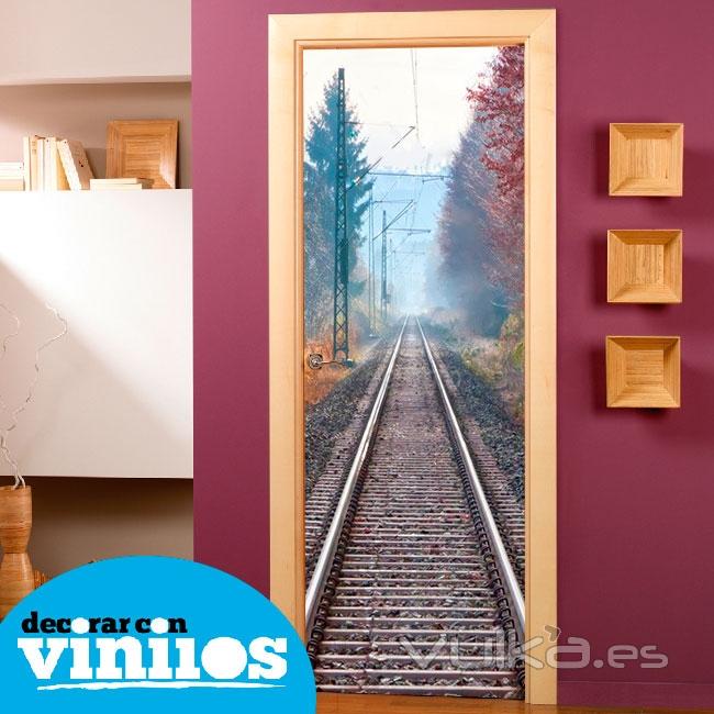 decora tu puerta de una forma totalmetne original con nuestros vinilos decorativos