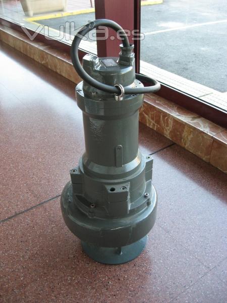 Bomba Ideal de Aguas Residuales 7,5 HP.