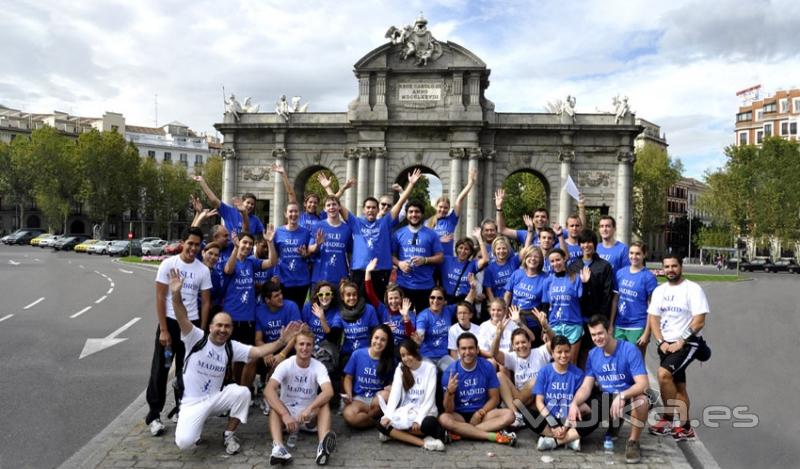 SLU Madrid corre contra la leucemia