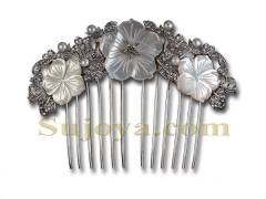 Peineta plata de 1 ley  con ncar y perlas cultivadas de estilo romntico, peineta convertible en tiara.