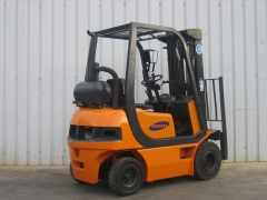Carretilla diesel industrial samsung sf15d