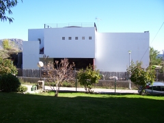 VIVIENDA UNIFAMILIAR EN BECERRIL DE LA SIERRA
