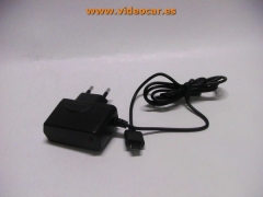Cargador_casa_movil_lg_w700_w800_c3100_g7050_8110_8120_f2300_7200_u8150jpg