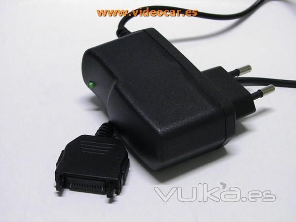 CARGADOR_CASA_MOVIL_PANASONIC_GD92_GD93_GD52_GD67_GD75_GD76_GD87_GD96.jpg