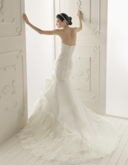 Modelo regalo - coleccion aire barcelona 2013