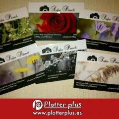Tarjetas de visita impresas y glasofonadas en brillo para sofia pitarch, una gran fotografa