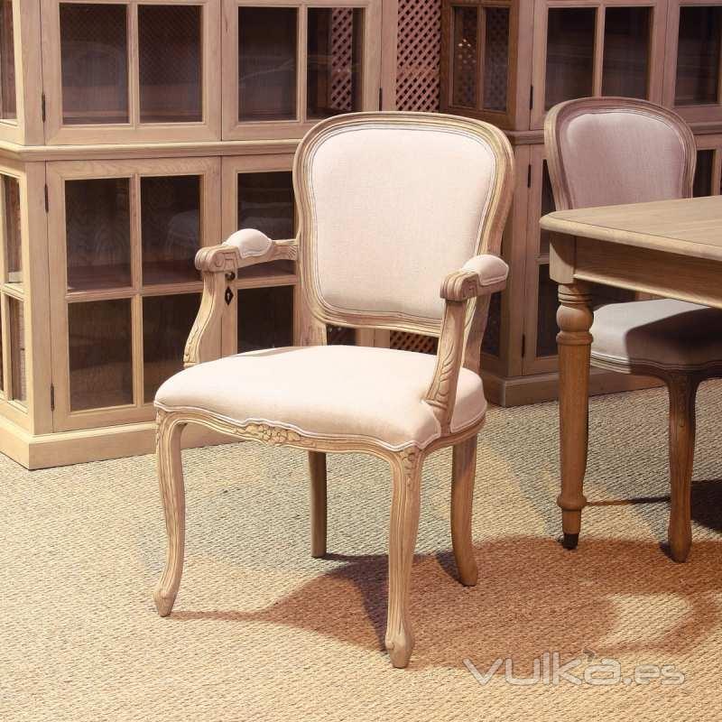 Silla Reposabrazos Louvre Madera Envejecida. Estilo Vintage Francés.