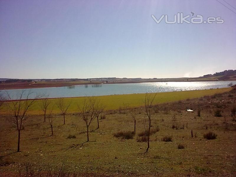 vistas del pantano de Alarcon desde la casa de los fer