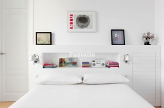 Mueble a medida: cabecero de dormitorio lacado en blanco