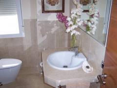 Bano marmol crema marfil