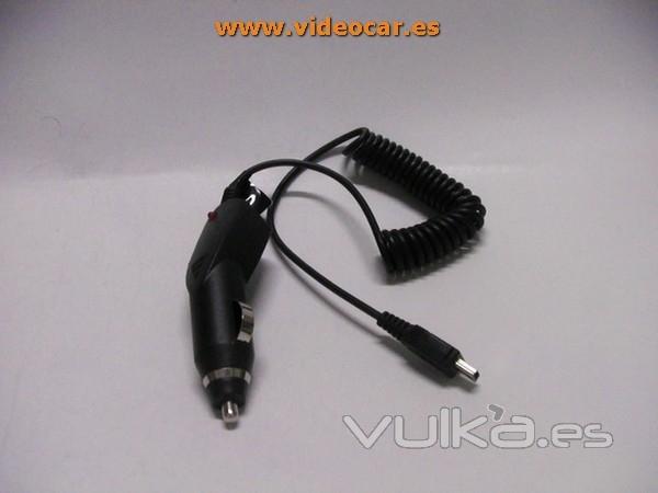 CARGADOR_MECHERO_MOVIL_MOTOROLA_V3_V360_V3X_V3i_L6_L7_L2_U6_A780_E680_E1070_E770_V235.jpg