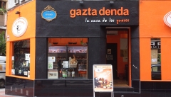 Delicatessen especializada en quesos, vinos, conservas