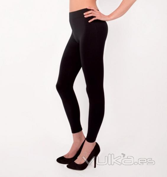 Legging push up. Legging moldeadores. Legins reductores en www.lenceriaemi.com