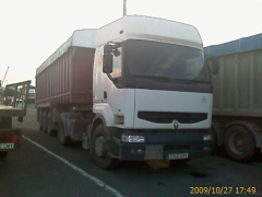 Foto 4 servicios de transporte en Huelva - Trainduque S.l.