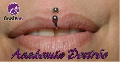 Piercing labio superior