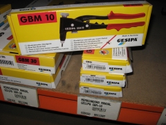 Remachadora manual gesipa gbm-10.