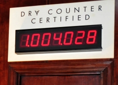 Dry martini contador cocktails