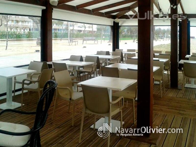 Interior de terraza de chiringuito en Pineda de Mar by NavarrOlivier.com