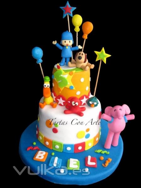 www.tartasconarte.com Tarta Pocoyo decorada y personalizada con fondant