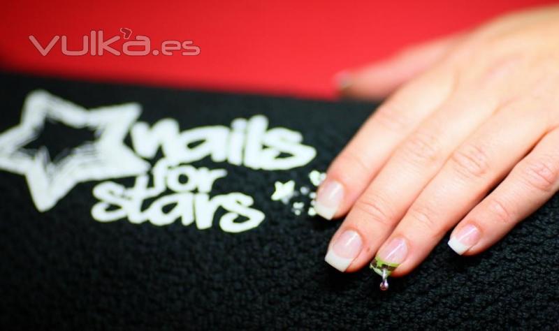 Nails for Stars uñas de gel Oviedo www.nailsforstars.com