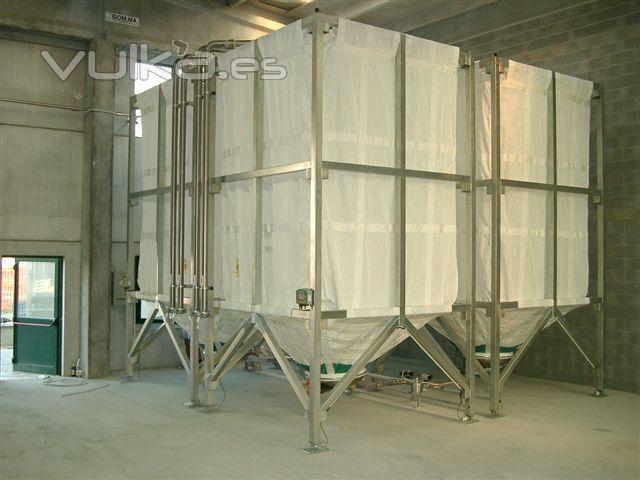 silos en tejido trevira para almacenamiemnto de harina con transporte por vaco hasta amasadoras