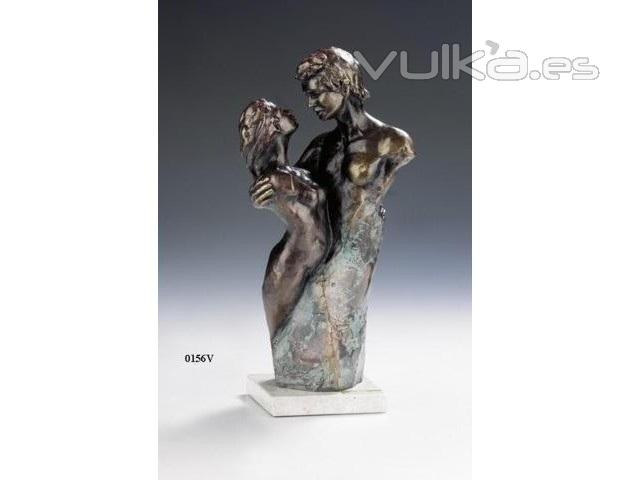 Figura Intimidad Verde, con acabos en bronce. LLus Jord.