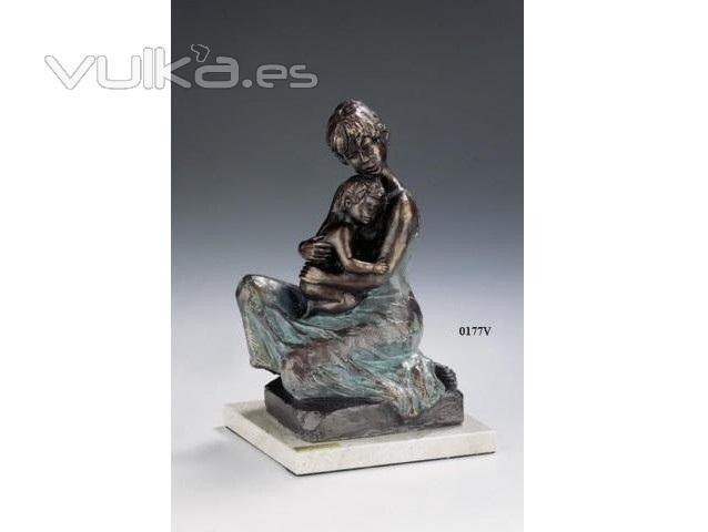 Figura Afecto Verde, con acabos en bronce. LLus Jord.