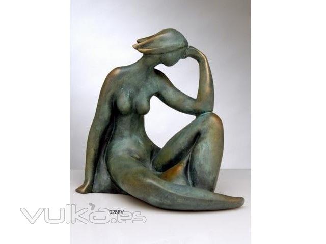 Figura Atenea Verde, con acabos en bronce. LLus Jord.