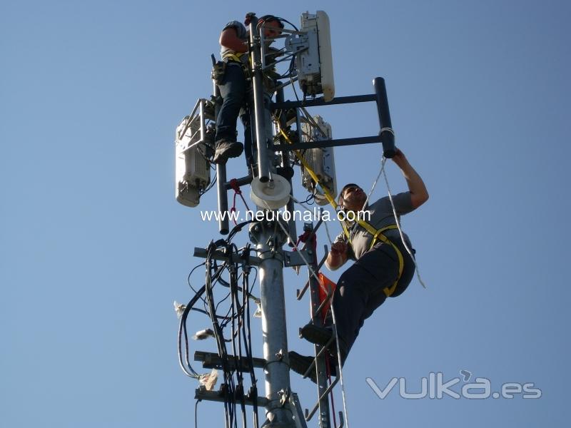 Instalacin de antenas WIMAX.