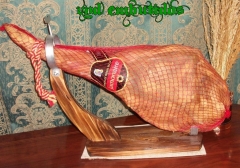 JAMON DENOMINACION DE ORIGEN TERUEL MINIMO 18 MESES DE CURACION 85,95 euros pieza de 7 a 7,30 kg 