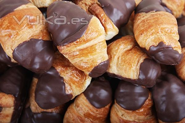 Belcan | Fabricantes y Distribuidores de Bollera y Repostera Tradicional | Croissants