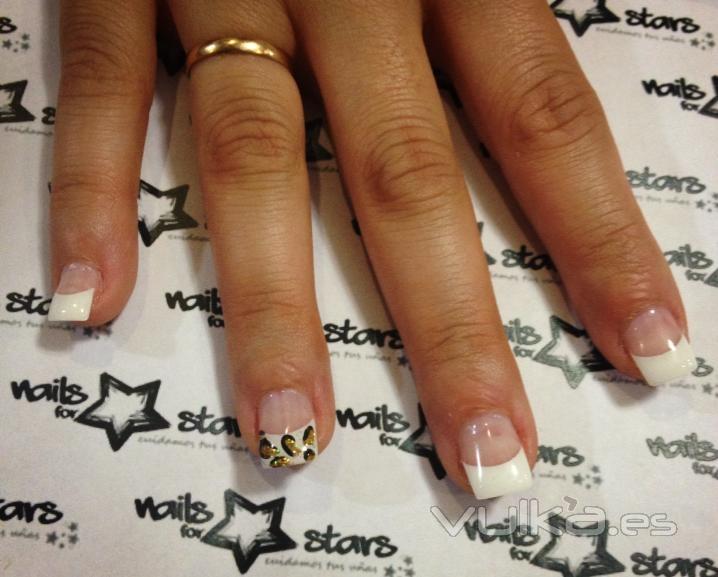 Nails for Stars uas de gel Oviedo www.nailsforstars.com