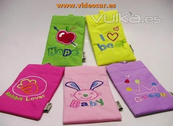 FUNDA_CALCETIN_MOVIL_TELA_I_LOVE_BEAR.jpg