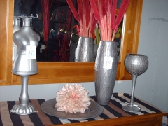 Maniqui,jarron,porta velas y centro