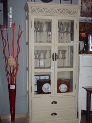 Vitrina 164x70x34 260EUR