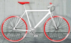 Bicicleta moma fixie blanca y roja