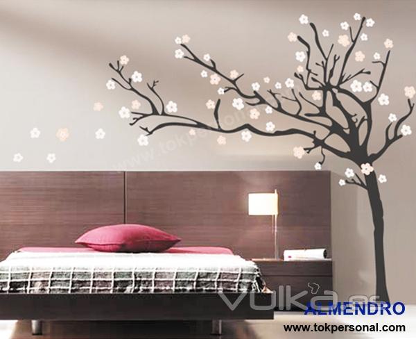 Vinilo decorativo ALMENDRO para pared. En cualquier medida y color, consltanos