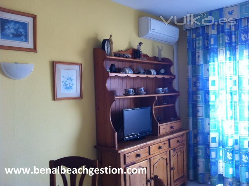 Apartamentos Benal Beach.