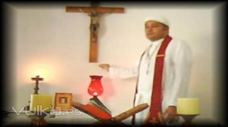 Exorcista cubano, Padre Jeisber Feria