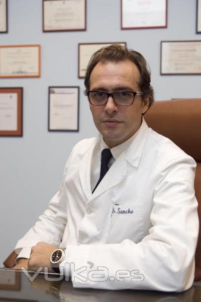 Cirujano plstico en Vitoria Dr. Manuel Sancho