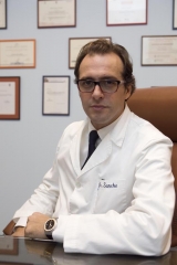 Cirujano plástico en Vitoria Dr. Manuel Sancho