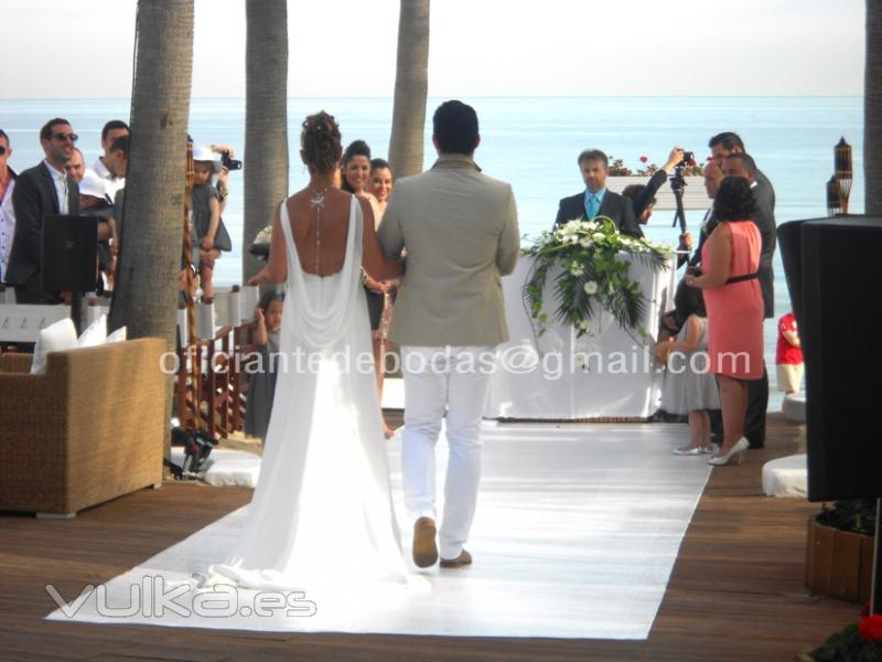 Officiant de mariages en Espagne. Andalousie, Malaga, Seville, Granade.