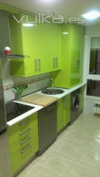 Cocina en alto brillo